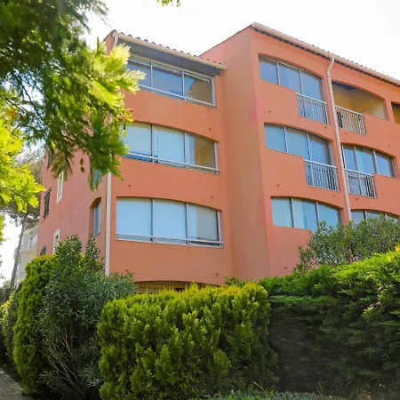 Les Sangliers By Interhome Apartman