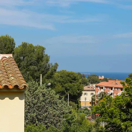 Apartment Les Sangliers-1 By Interhome Saint-Raphaël