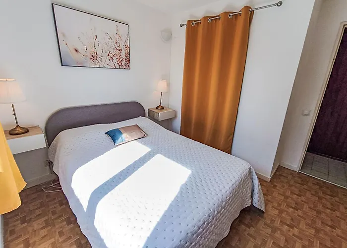 Apartamento Les Sangliers By Interhome Saint-Raphaël