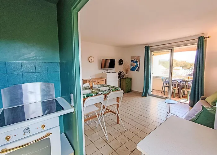 Les Sangliers By Interhome